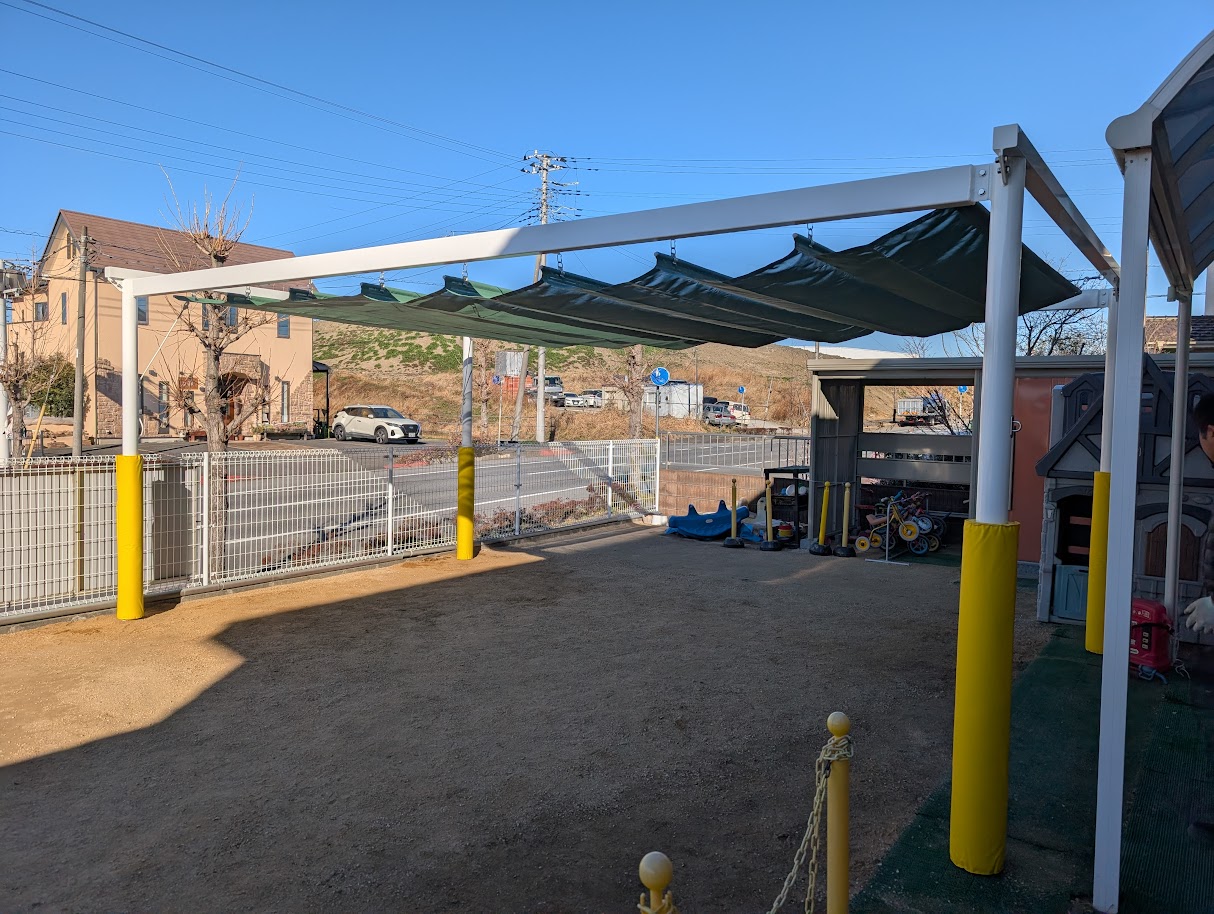 シェード設置工事 施工事例1